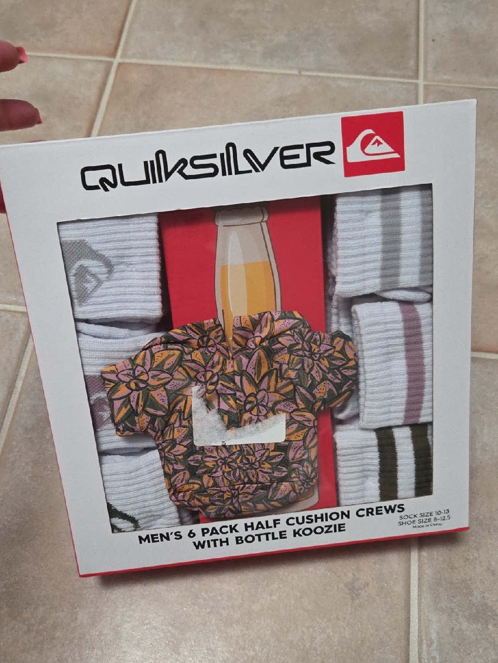Quiksilver Men's 6-Pack Half Cushion Crew Socks And Bottle Koozie